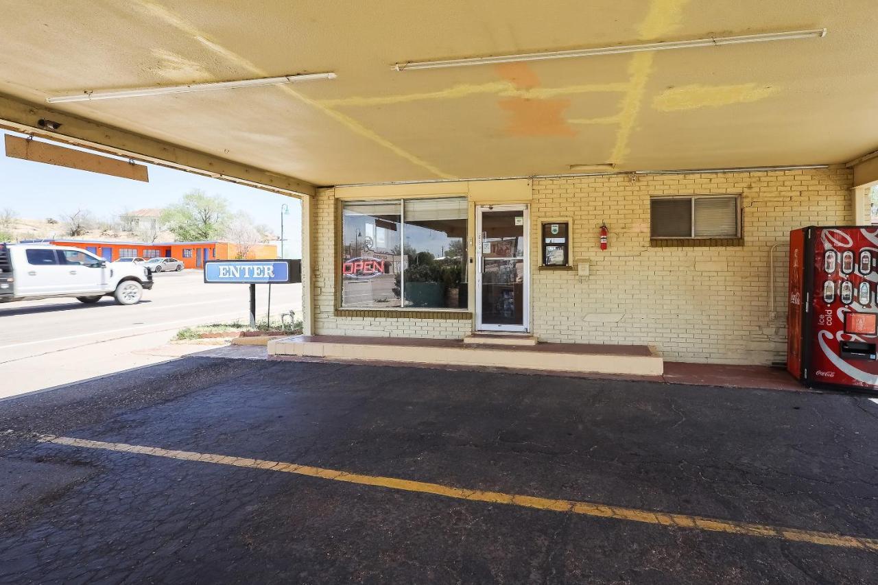 Route 66 Inn Of Santa Rosa, Nm Екстериор снимка